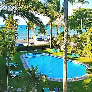  Apartamento La Dolce Beachfront Hotel, Terrenas